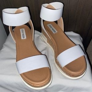 Steve Madden sandals